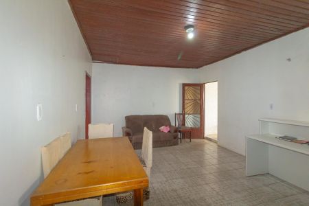 Casa à venda com 289m², 5 quartos e 3 vagasSala 2