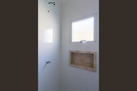 Casa à venda com 96m², 3 quartos e 2 vagasBanheiro da Suíte