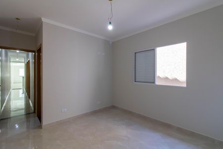 Casa à venda com 96m², 3 quartos e 2 vagasSuíte