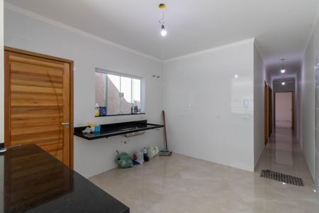 Casa à venda com 96m², 3 quartos e 2 vagasCozinha
