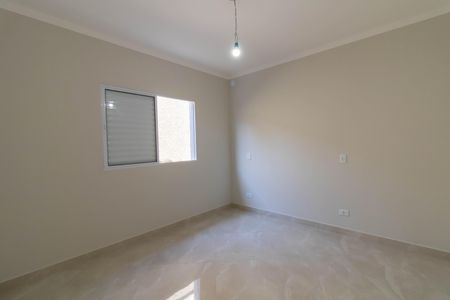 Casa à venda com 96m², 3 quartos e 2 vagasSuíte