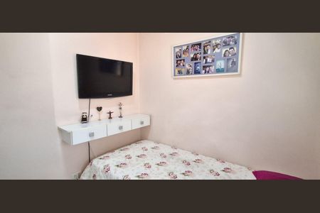 Casa à venda com 198m², 4 quartos e 7 vagasQuarto 2