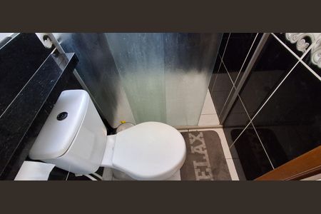 Casa à venda com 198m², 4 quartos e 7 vagasBanheiro Suíte 1