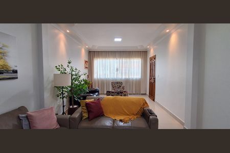 Sala de casa à venda com 4 quartos, 198m² em Vila Palmares, São Bernardo do Campo