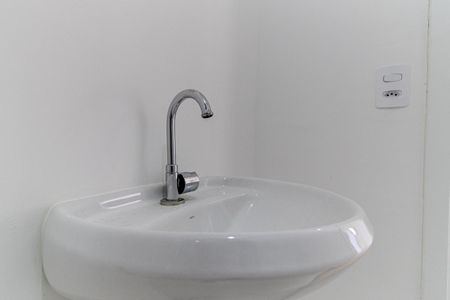 Apartamento para alugar com 36m², 2 quartos e sem vagaBanheiro