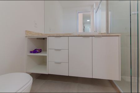 Banheiro da Suíte 3 de apartamento para alugar com 3 quartos, 125m² em Vila Dom Pedro I, São Paulo