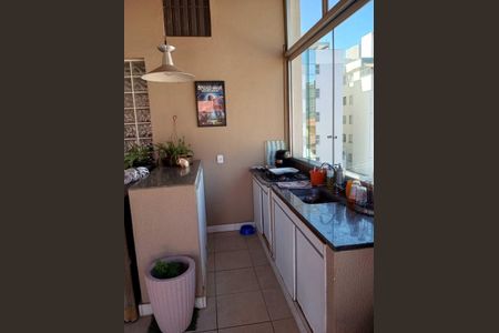 Apartamento à venda com 252m², 4 quartos e 2 vagas