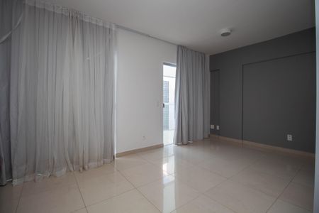 Kitnet de kitnet/studio para alugar com 1 quarto, 36m² em Shcnw, Brasília