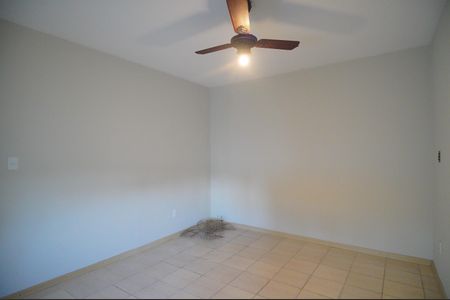 Apartamento à venda com 77m², 2 quartos e sem vagaQuarto 2