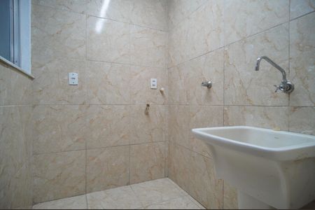 Apartamento à venda com 77m², 2 quartos e sem vagaÁrea de Serviço