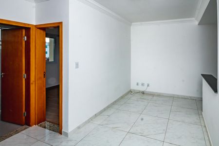 Apartamento para alugar com 45m², 2 quartos e 1 vaga Apartamento para alugar com 45m², 2 quartos e 1 vagaSala