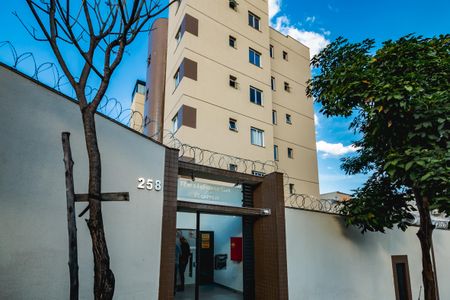 Fachada do Prédio de apartamento para alugar com 2 quartos, 45m² em Santa Monica, Belo Horizonte