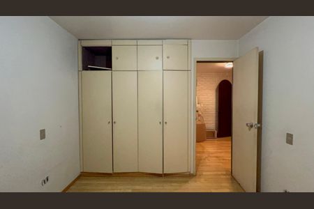 Apartamento para alugar com 178m², 3 quartos e 1 vagaSuíte 1
