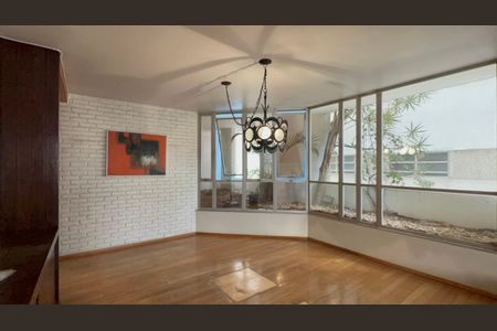 Apartamento para alugar com 178m², 3 quartos e 1 vagaSala de Jantar