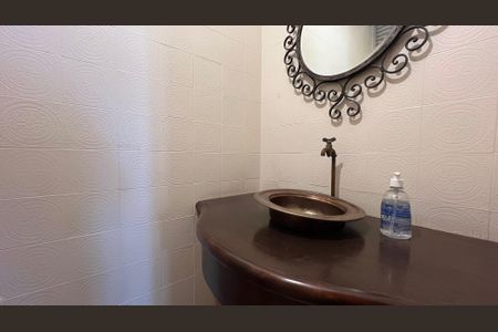 Apartamento para alugar com 178m², 3 quartos e 1 vagaLavabo