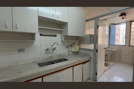 Apartamento para alugar com 178m², 3 quartos e 1 vagaCozinha