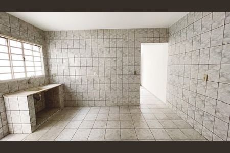 Casa à venda com 200m², 2 quartos e 1 vagaCozinha