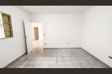 Quarto 1 de casa à venda com 2 quartos, 200m² em Parque Peruche, São Paulo