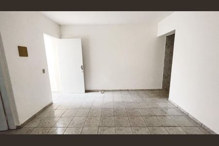 Sala de casa à venda com 2 quartos, 200m² em Parque Peruche, São Paulo