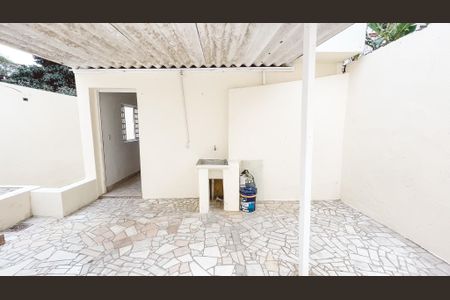 Casa à venda com 200m², 2 quartos e 1 vagaÁrea de Serviço