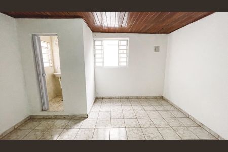 Casa à venda com 200m², 2 quartos e 1 vagaQuarto Suíte