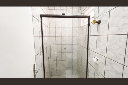 Casa à venda com 200m², 2 quartos e 1 vagaBanheiro