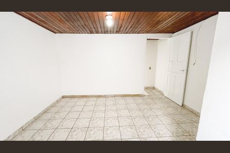 Casa à venda com 200m², 2 quartos e 1 vagaQuarto Suíte