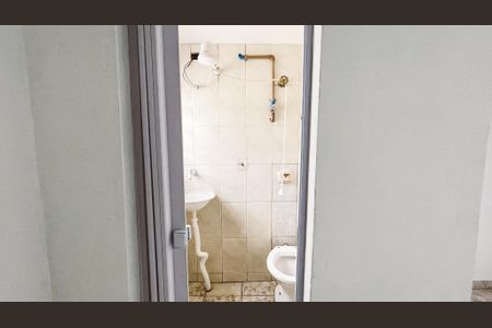 Casa à venda com 200m², 2 quartos e 1 vagaBanheiro da Suíte