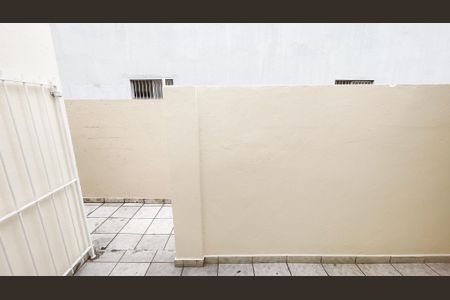 Casa à venda com 200m², 2 quartos e 1 vagaQuintal