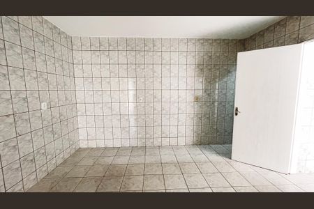 Casa à venda com 200m², 2 quartos e 1 vagaCozinha