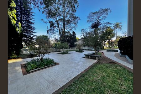 Apartamento para alugar com 210m², 3 quartos e 4 vagas Apartamento para alugar com 210m², 3 quartos e 4 vagasÁrea Comum