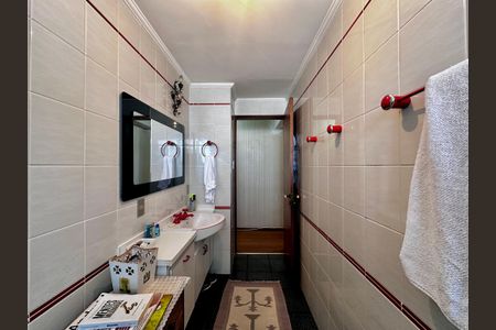 Apartamento para alugar com 210m², 3 quartos e 4 vagas Apartamento para alugar com 210m², 3 quartos e 4 vagasBanheiro Social