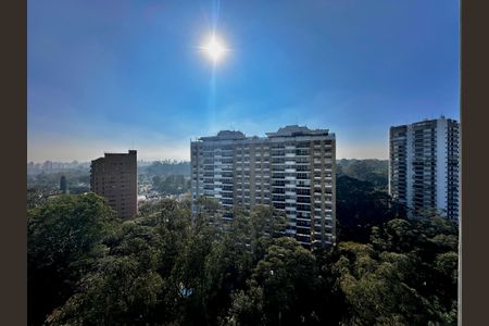 Apartamento para alugar com 210m², 3 quartos e 4 vagas Apartamento para alugar com 210m², 3 quartos e 4 vagasVista da Suíte 1