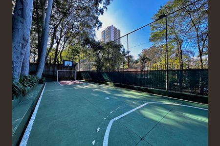 Apartamento para alugar com 210m², 3 quartos e 4 vagas Apartamento para alugar com 210m², 3 quartos e 4 vagasQuadra