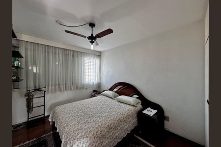 Apartamento para alugar com 210m², 3 quartos e 4 vagas Apartamento para alugar com 210m², 3 quartos e 4 vagasSuíte 2