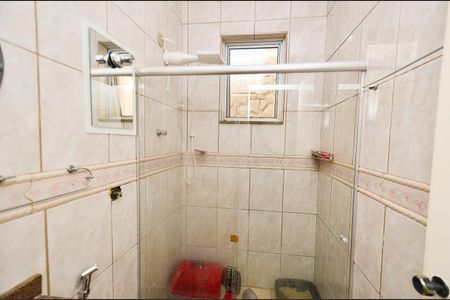 Casa à venda com 400m², 6 quartos e 2 vagas Casa à venda com 400m², 6 quartos e 2 vagasBanheiro Social