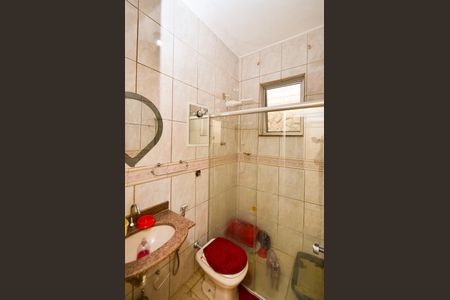 Casa à venda com 400m², 6 quartos e 2 vagas Casa à venda com 400m², 6 quartos e 2 vagasBanheiro Social