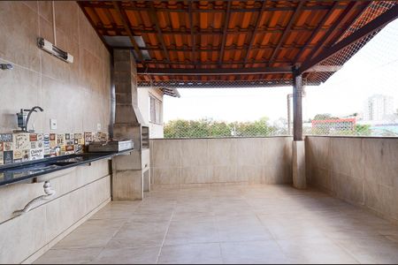 Casa à venda com 400m², 6 quartos e 2 vagas Casa à venda com 400m², 6 quartos e 2 vagasÁrea externa Casa 2