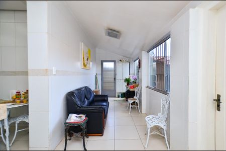 Casa à venda com 400m², 6 quartos e 2 vagas Casa à venda com 400m², 6 quartos e 2 vagasCozinha