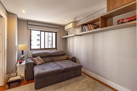 Apartamento à venda com 190m², 3 quartos e 2 vagasSala de TV