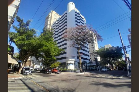 Apartamento à venda com 190m², 3 quartos e 2 vagasFachada