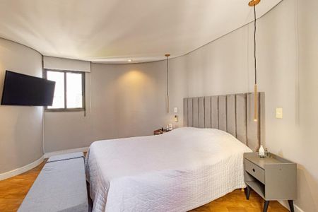 Apartamento à venda com 190m², 3 quartos e 2 vagasSuíte 3