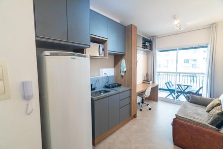 Sala/Cozinha de apartamento à venda com 1 quarto, 34m² em Vila Clementino, São Paulo