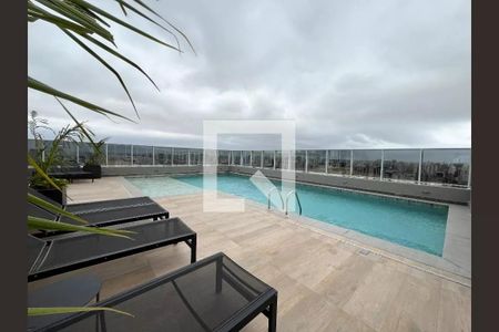 Apartamento à venda com 34m², 1 quarto e sem vagaÁrea comum - Piscina