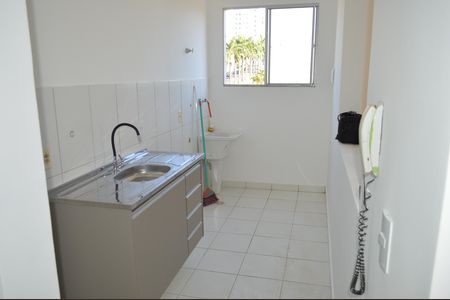 Apartamento para alugar com 47m², 2 quartos e 1 vagaCozinha e Área de Serviço