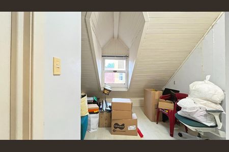 Casa de condomínio à venda com 177m², 3 quartos e 2 vagasQuarto 2