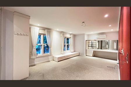 Casa de condomínio à venda com 177m², 3 quartos e 2 vagasQuarto 1