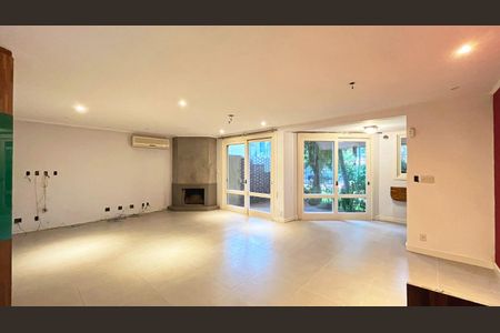 Casa de condomínio à venda com 177m², 3 quartos e 2 vagasSala