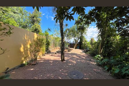 Casa de condomínio à venda com 177m², 3 quartos e 2 vagasÁrea Externa