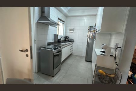 Apartamento à venda com 85m², 3 quartos e 2 vagas Apartamento à venda com 85m², 3 quartos e 2 vagasCozinha